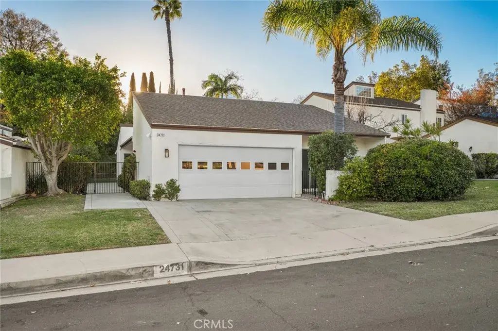 24731 Daphne East, Mission Viejo