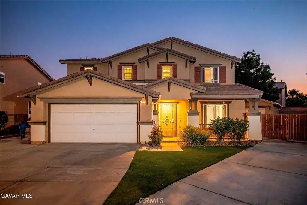 43635 Castle Circle, Lancaster