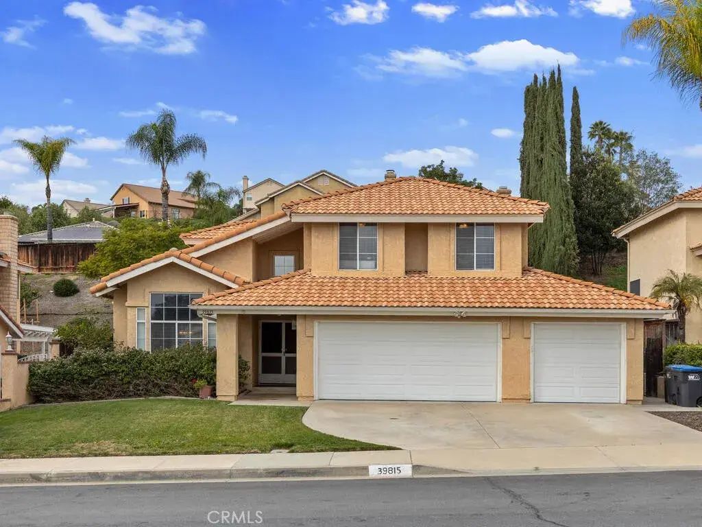 39815 Highbury Drive, Murrieta