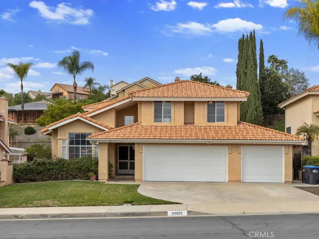 39815 Highbury Drive, Murrieta