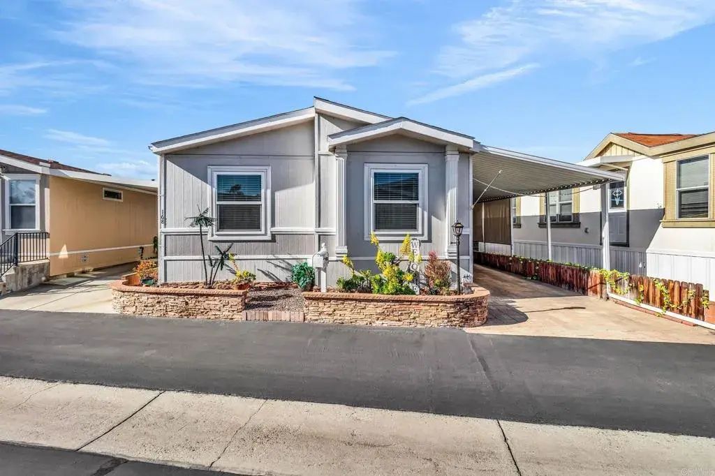 168 Roadrunner, Oceanside