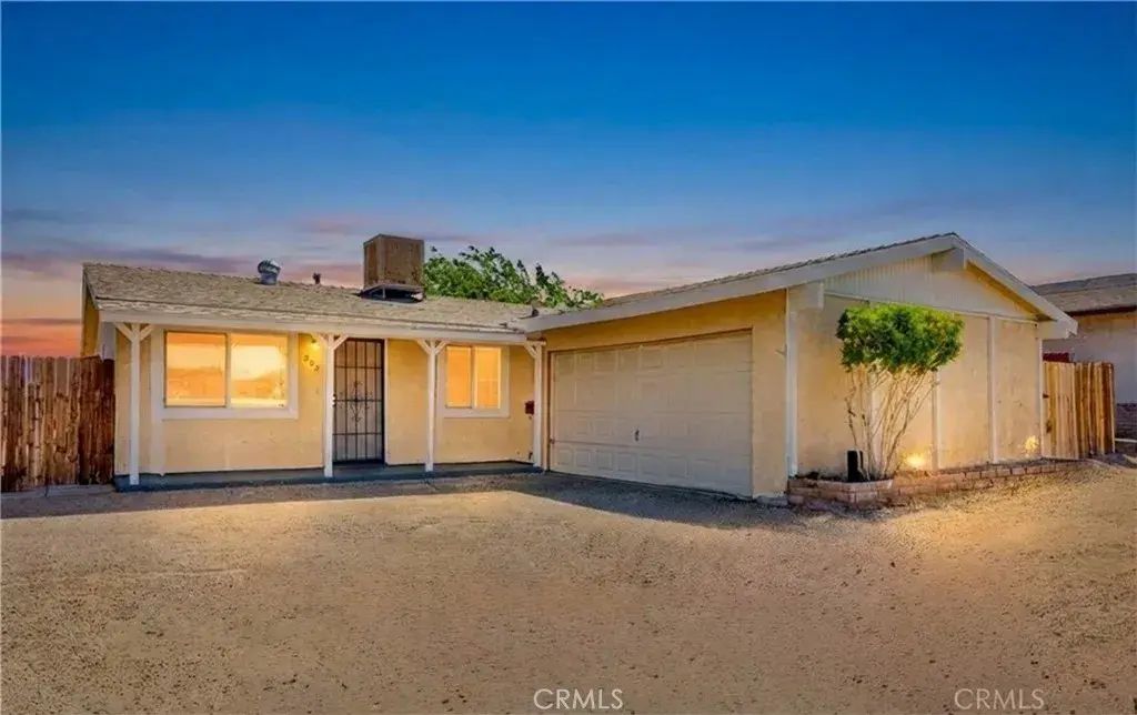 305 Beverly Avenue, Barstow