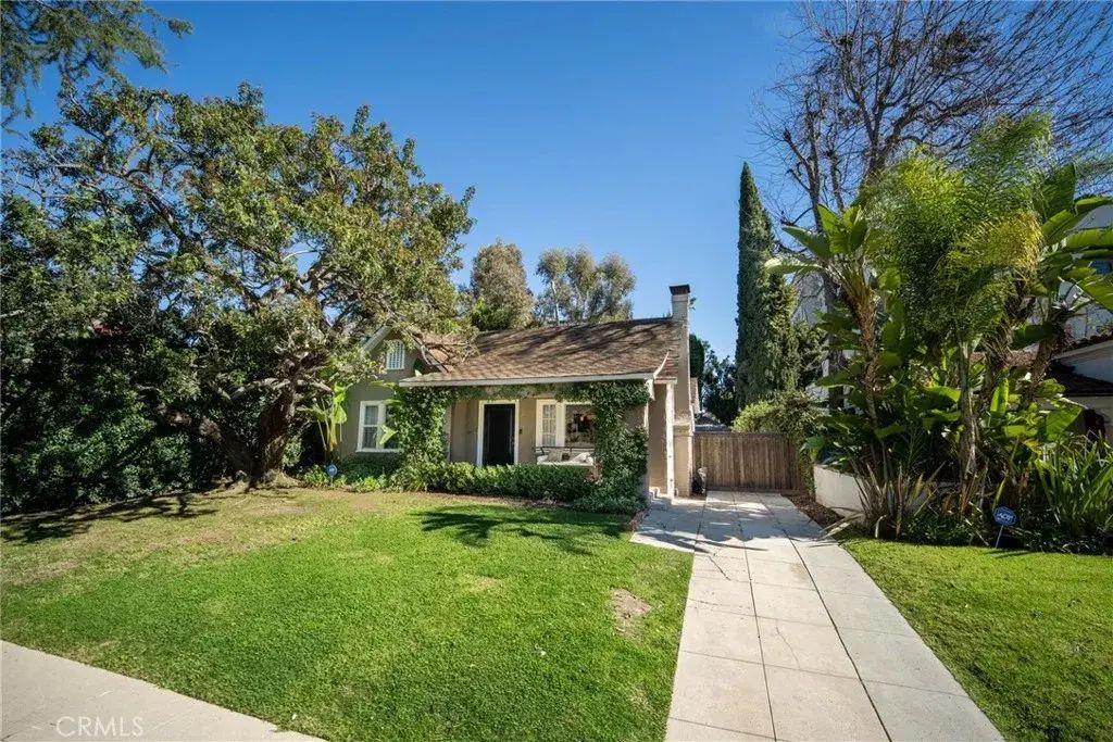 580 Lillian Way, Los Angeles