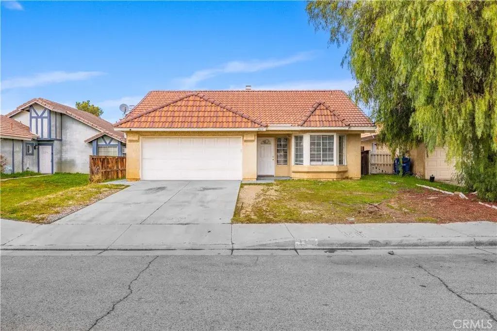 4817 Harbor Court, Palmdale