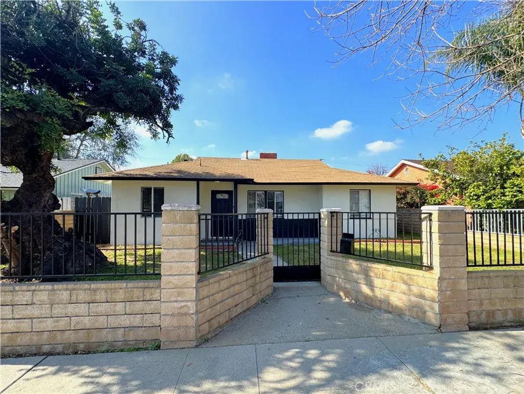 7823 Louise Avenue, Northridge