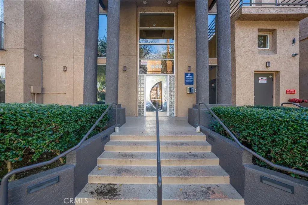 640 W 4th 101, Long Beach