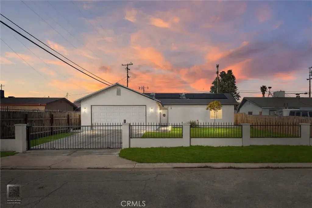 200 Burchfield Avenue, Bakersfield