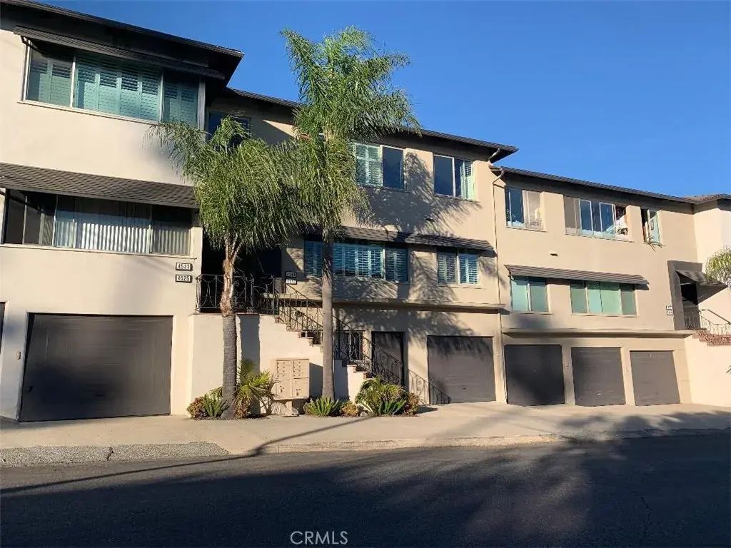 4527 E Shaw, Long Beach