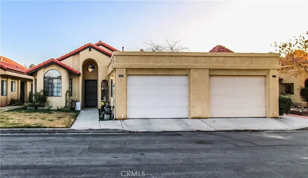 19065 Elm, Apple Valley