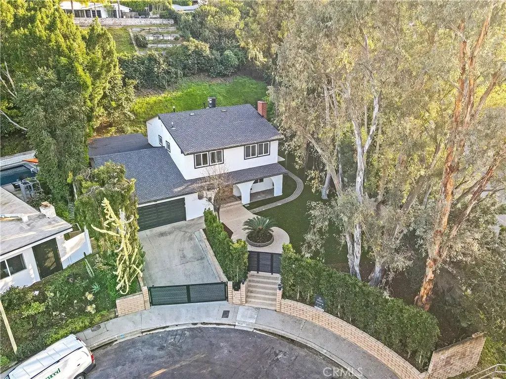 3130 Dona Sarita Place, Studio City