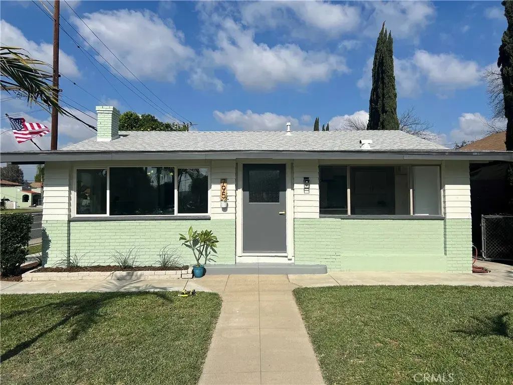 795 Laurel, Pomona