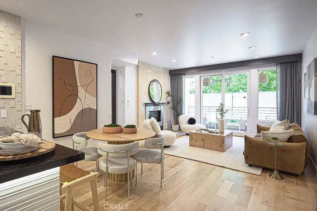 1318 S Roxbury Drive 118, Los Angeles
