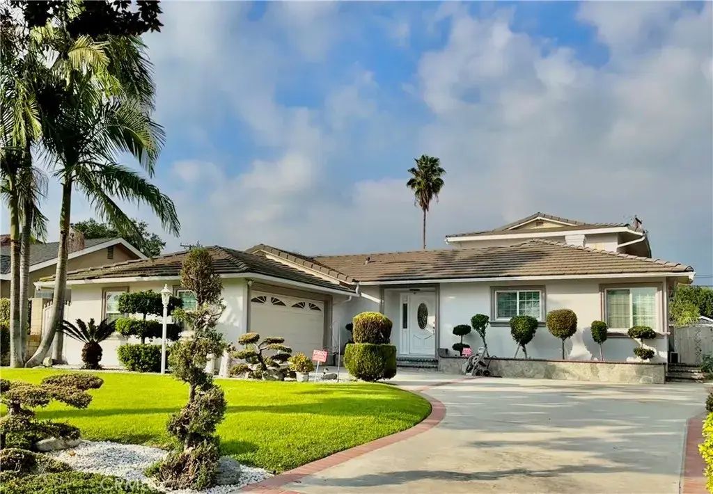 409 W Woodruff Avenue, Arcadia