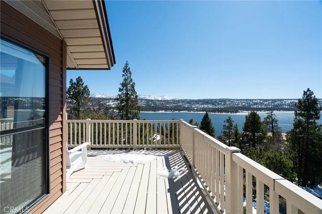 955 Deer Trail Lane, Fawnskin