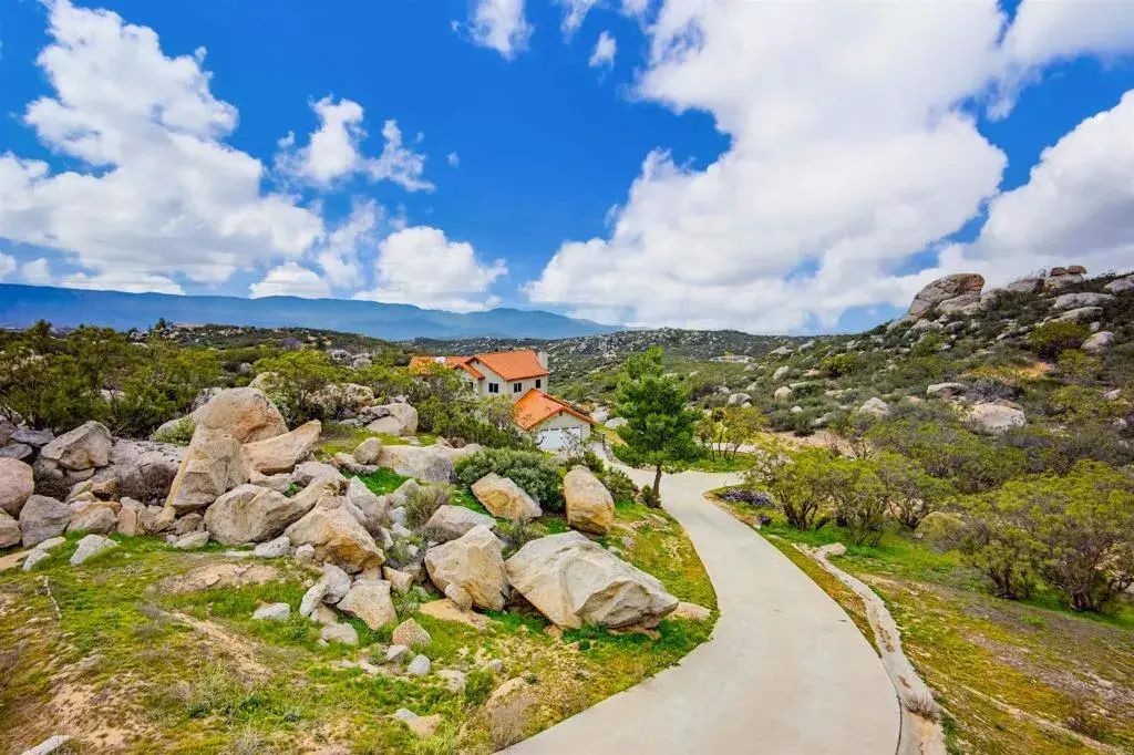 42055 Canyonside Court, Aguanga