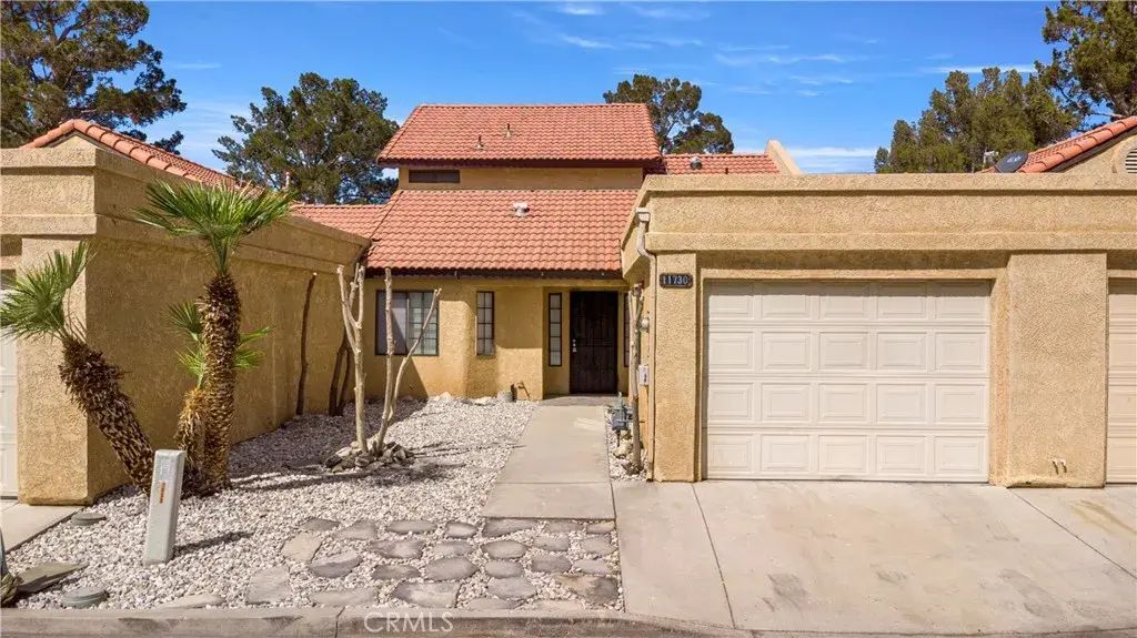 11730 Oak, Apple Valley