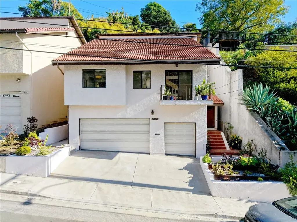 1832 Redcliff Street, Los Angeles