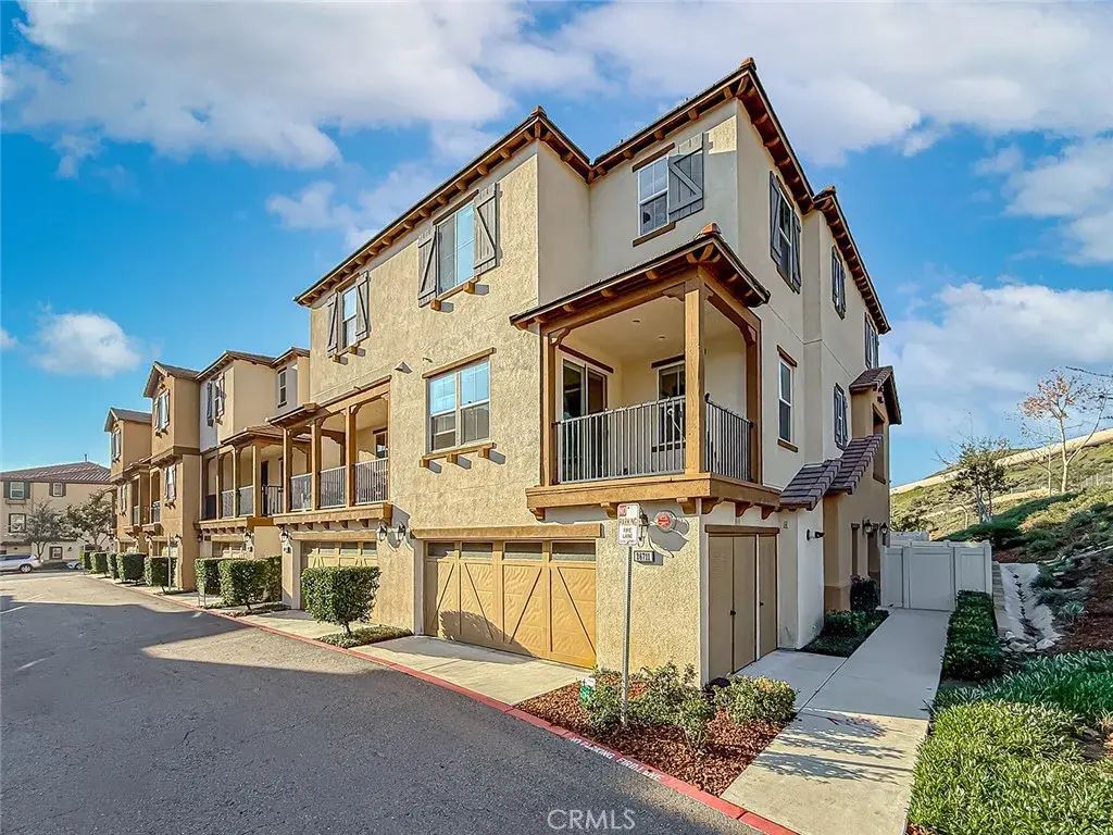 26711 Lexington Lane, Saugus