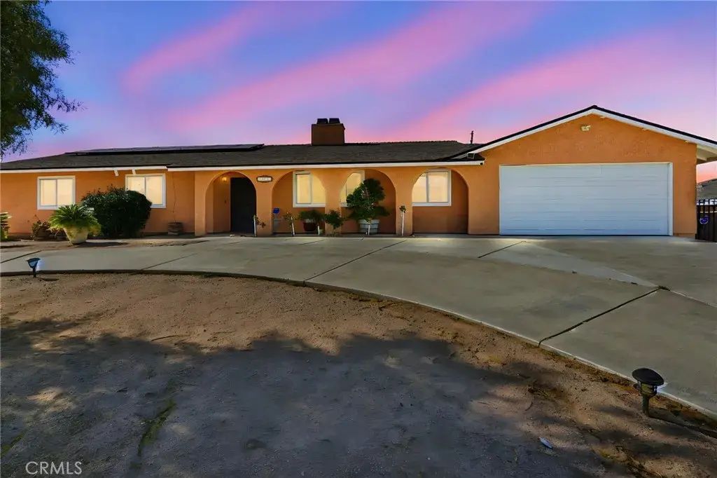 7868 Arrowhead Lake Road, Hesperia