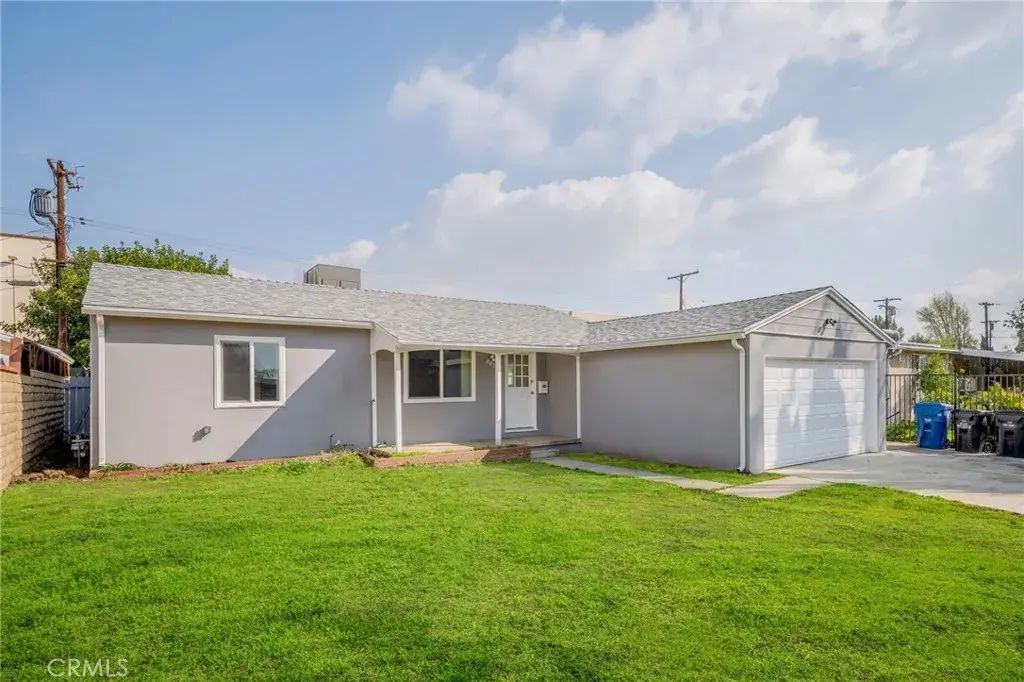 8430 Bardwell Avenue, Panorama City