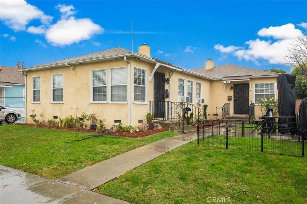 2410-2412 Termino Avenue, Long Beach