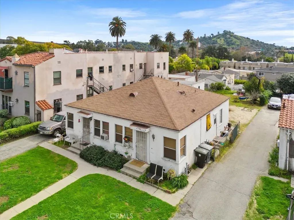1538 E Broadway, Glendale