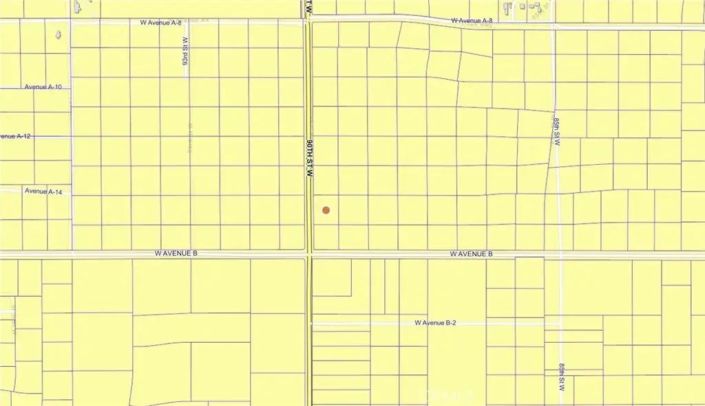 W & W Ave A-14, Lancaster