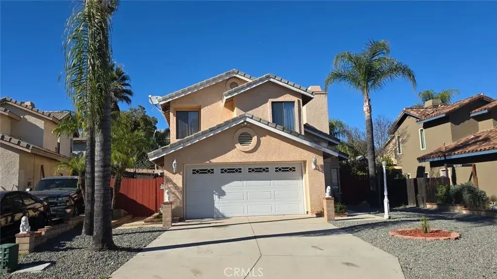 10387 Crossing Green Circle, Moreno Valley