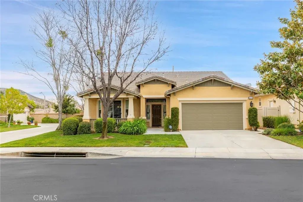 1691 Clark Creek, Beaumont