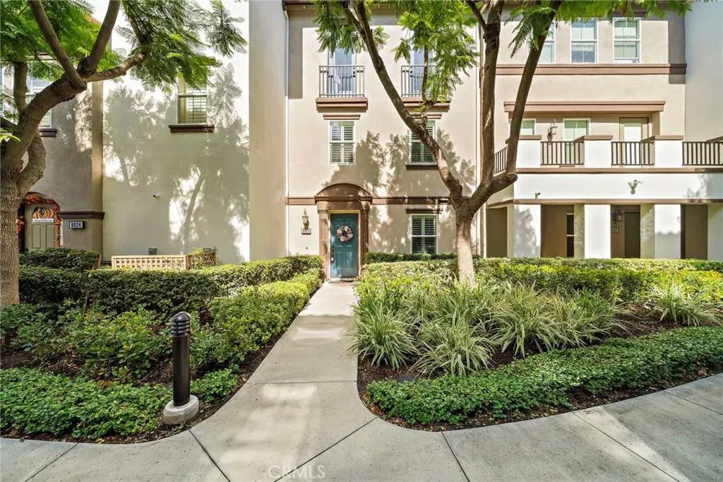 8028 Monaco, Stanton