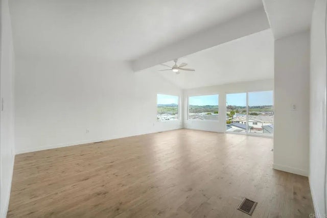 1438 Salem Court, Oceanside