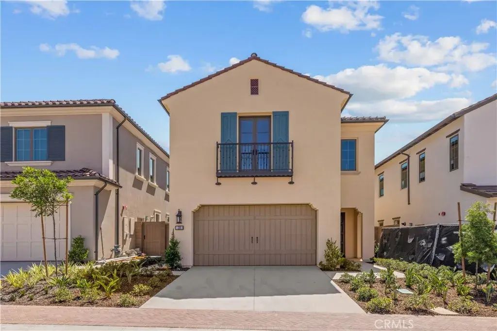 220 Fiore, Irvine