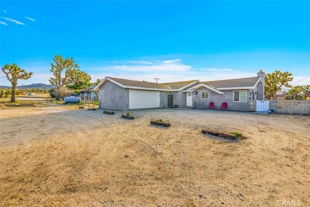 8054 Joshua Lane, Yucca Valley
