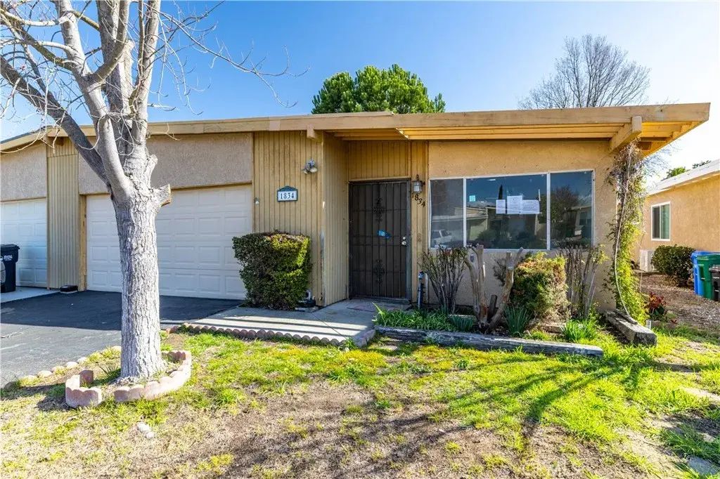 1834 Lark Ellen, Paso Robles