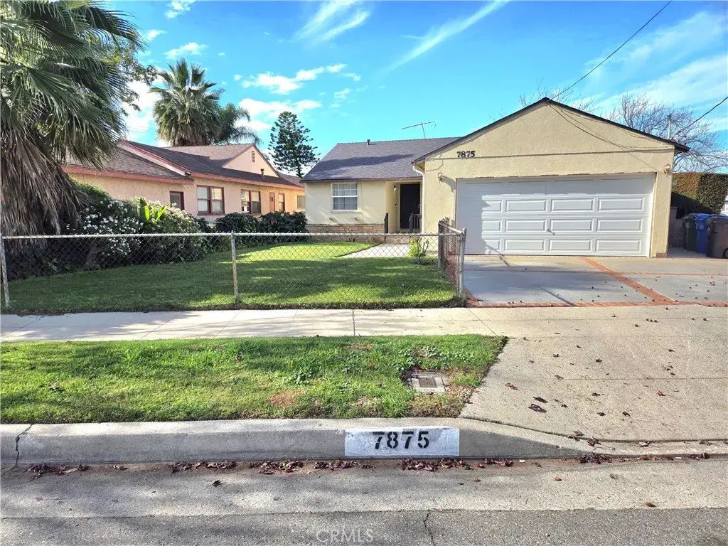 7875 Bellaire Avenue, North Hollywood