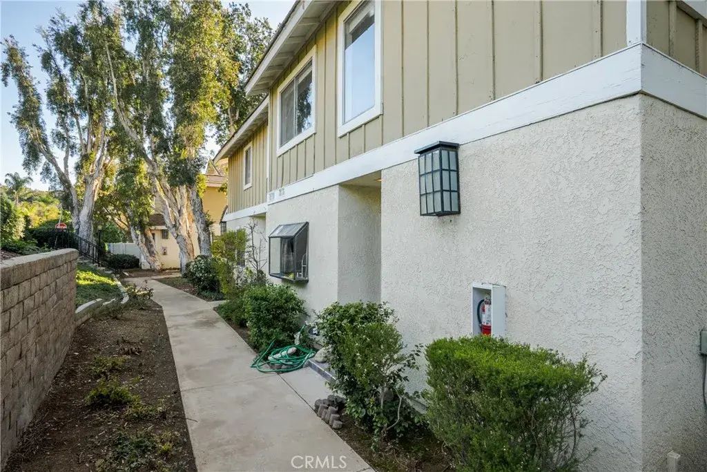 23777 Highland Valley, Diamond Bar