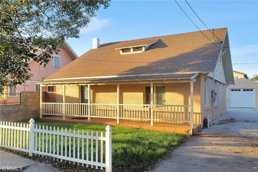 727 W 53rd Street, Los Angeles