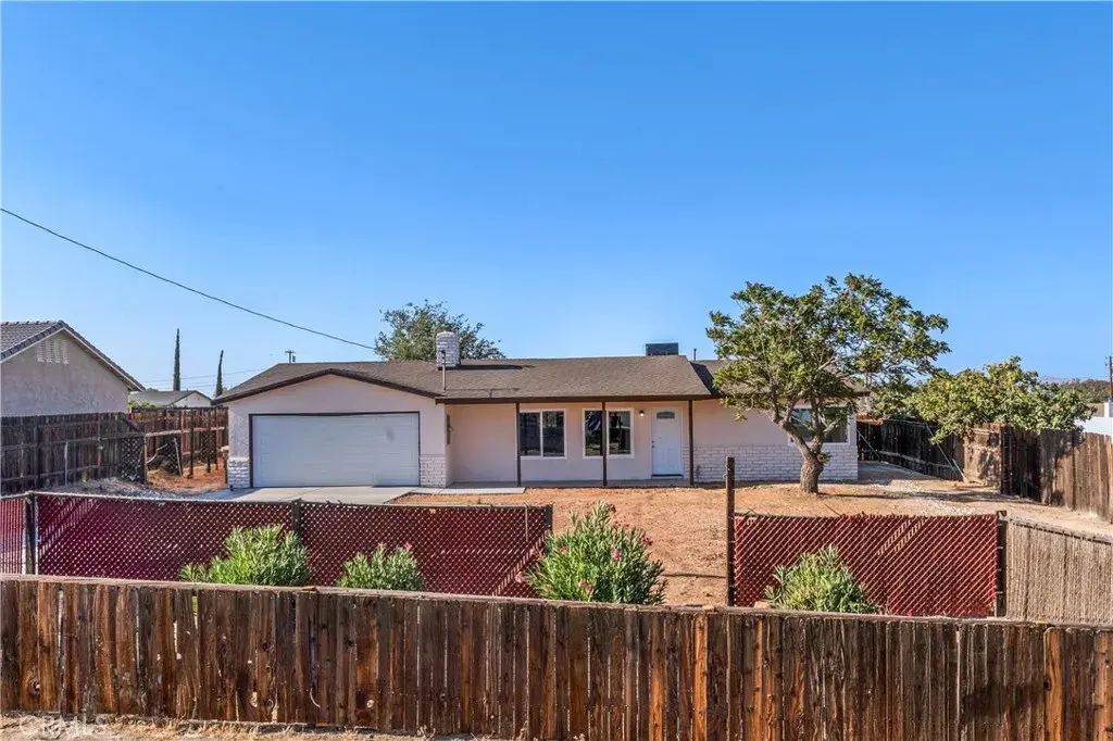 17820 Sycamore Street, Hesperia