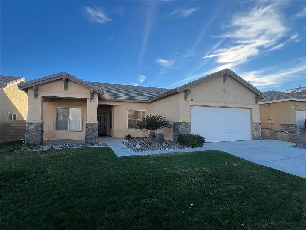 1800 Windermere Drive, Lancaster