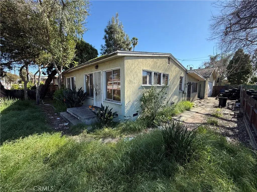 616 West Duarte Road, Monrovia