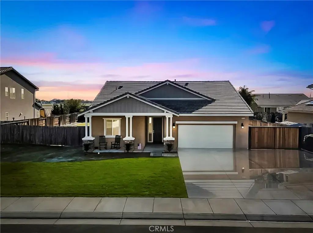 15413 Carparzo Drive, Bakersfield
