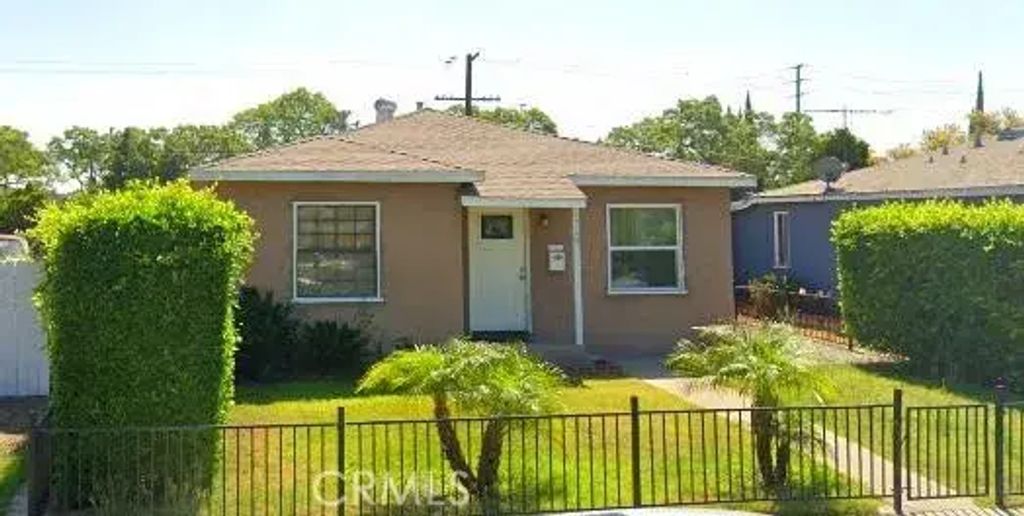 6754 Rose, Long Beach