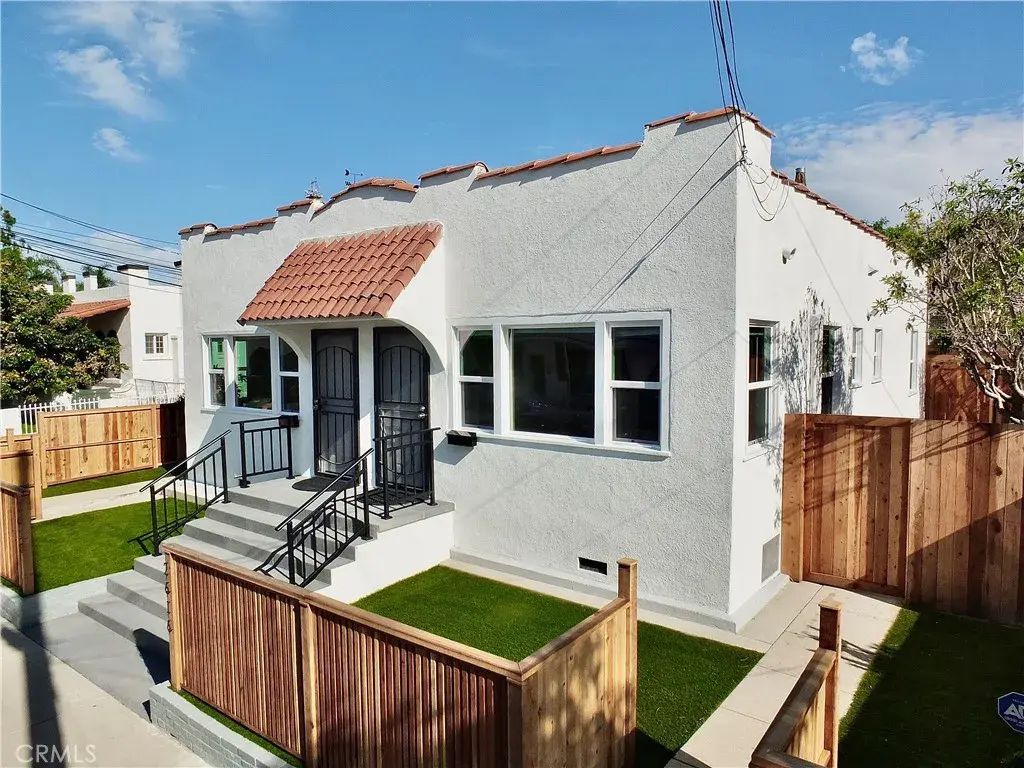 2616 Lime, Signal Hill