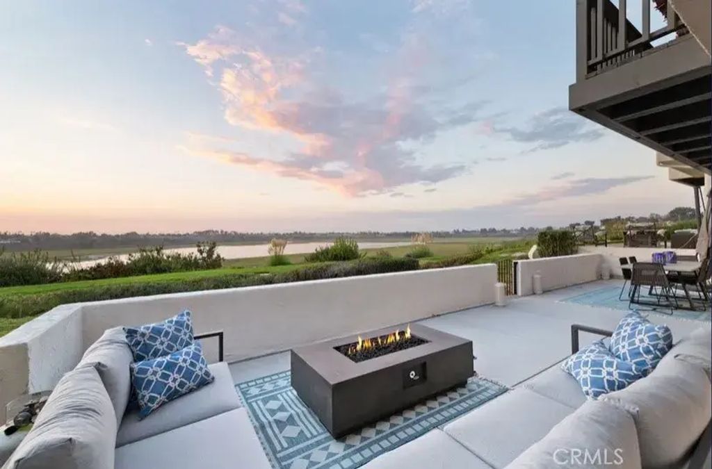 303 Esperanza, Newport Beach