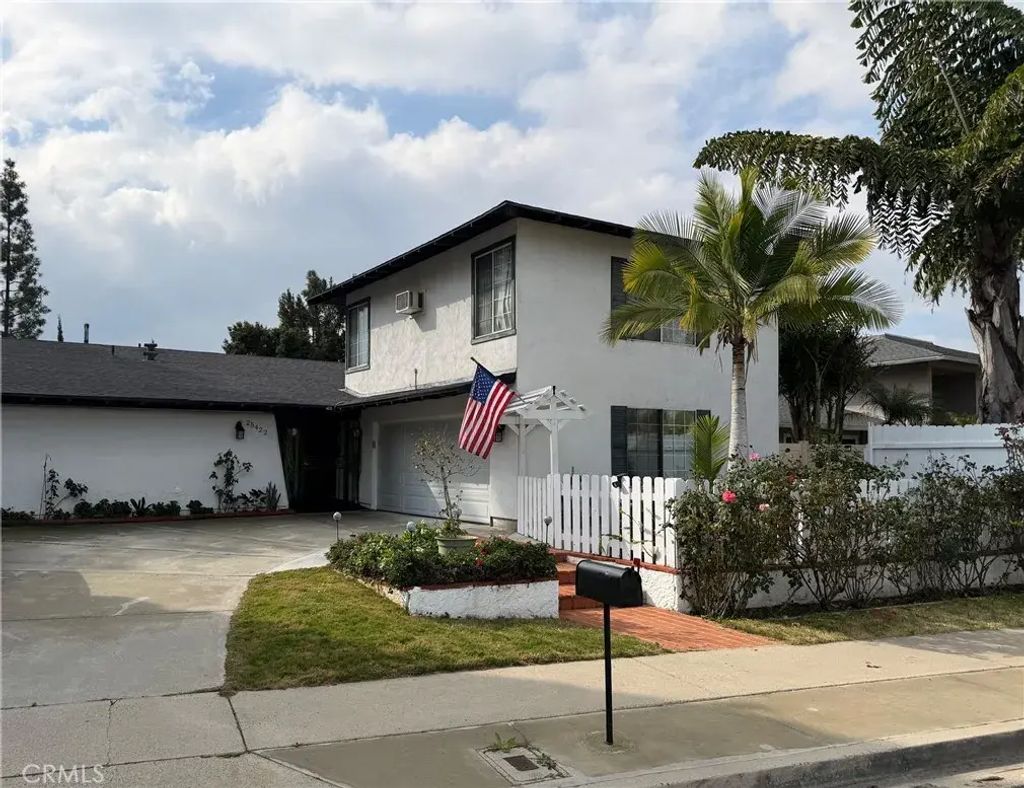 25422 Pacifica, Mission Viejo