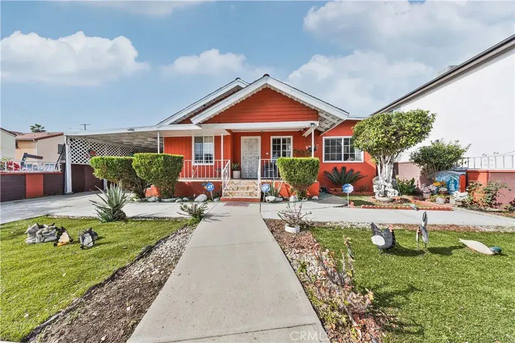6315 Miramonte Boulevard, Los Angeles