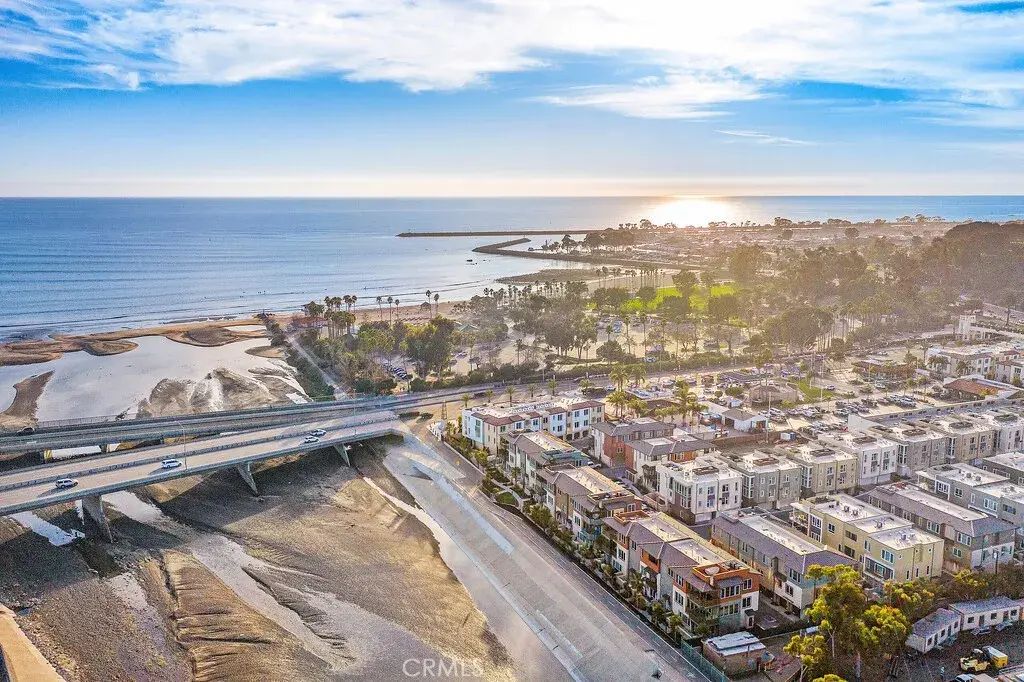 1207 Doheny Way, Dana Point