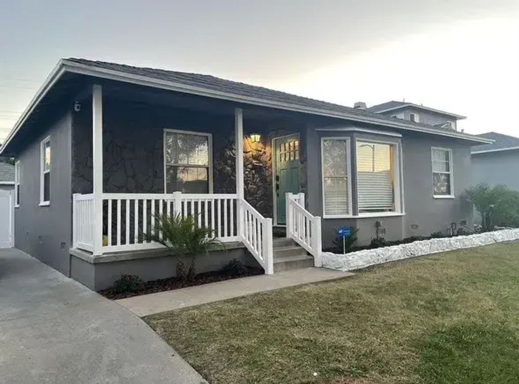 6022 Sandwood, Lakewood