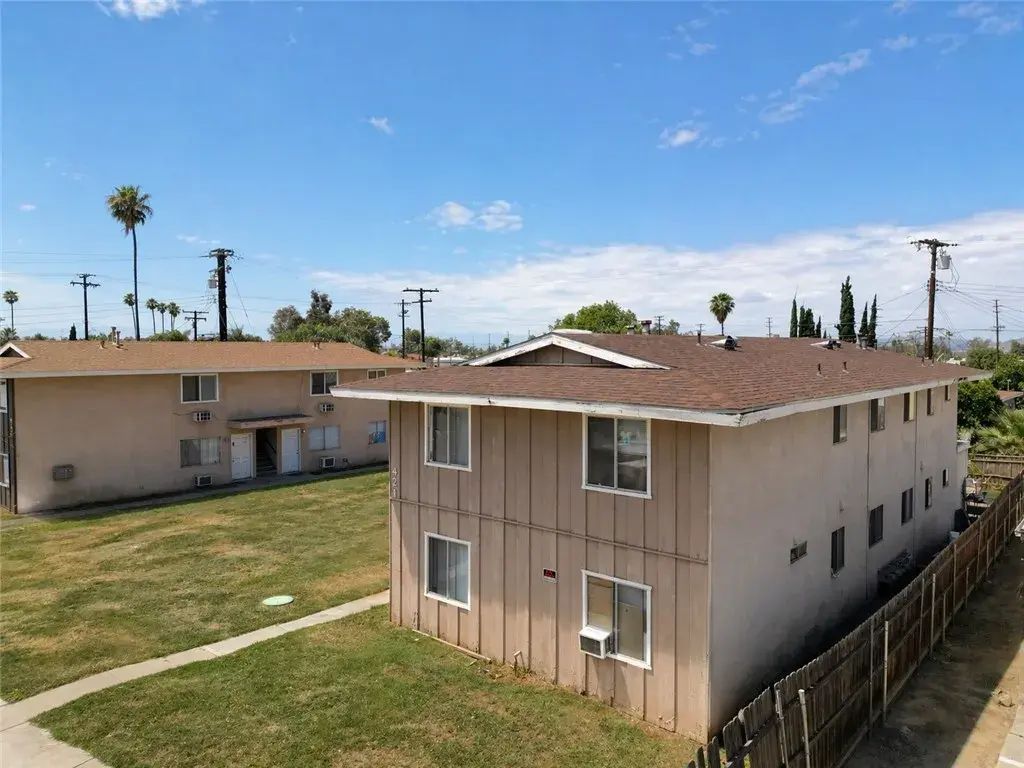 421 Devener, Riverside