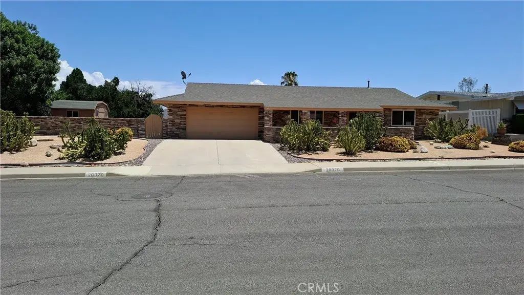 28370 Portsmouth, Menifee